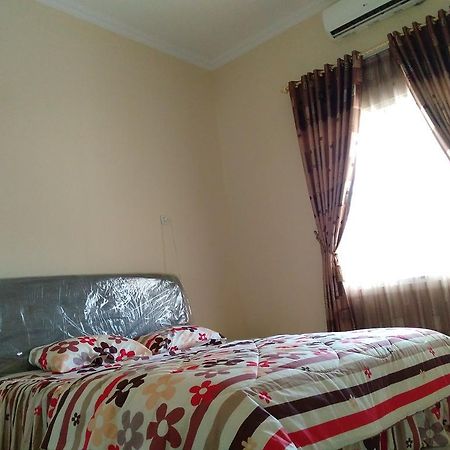 Jasmine Park Guest House 세마랑 외부 사진