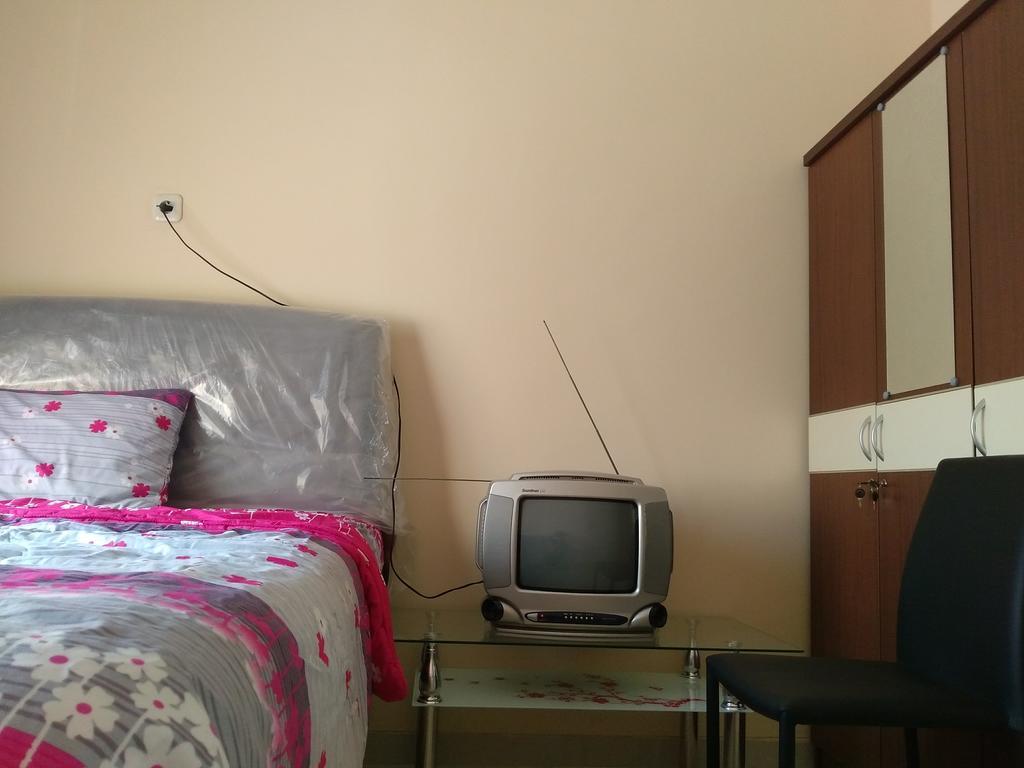 Jasmine Park Guest House 세마랑 외부 사진