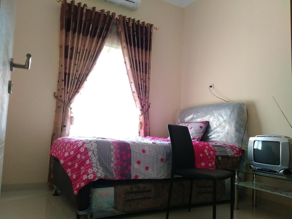 Jasmine Park Guest House 세마랑 외부 사진
