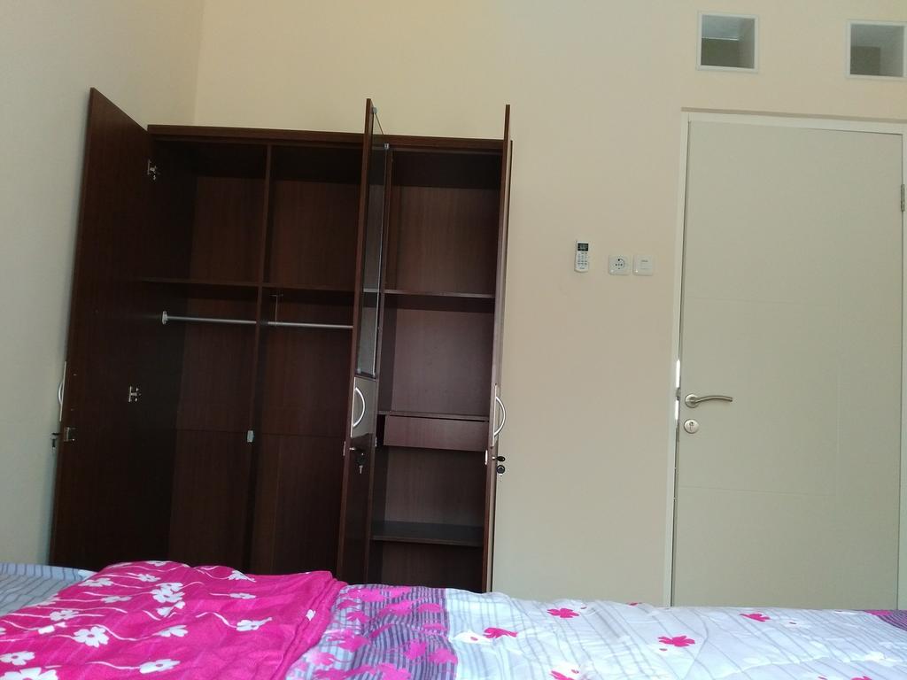 Jasmine Park Guest House 세마랑 외부 사진