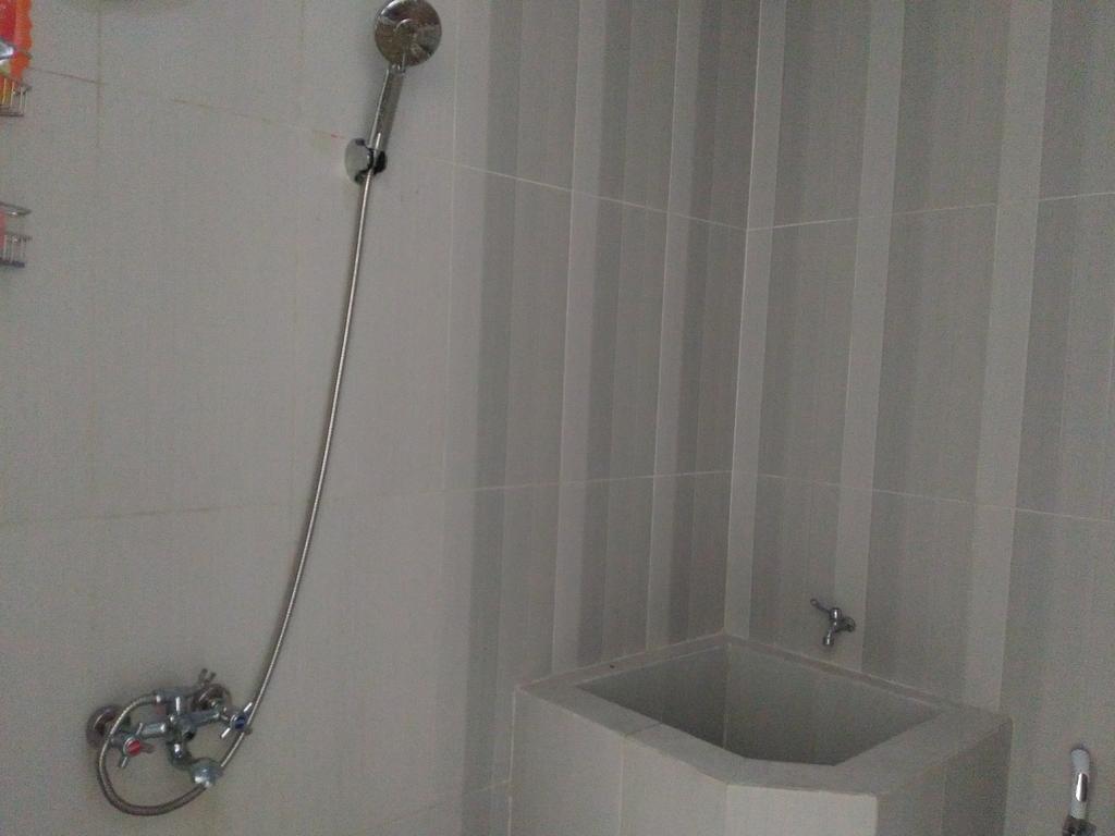 Jasmine Park Guest House 세마랑 외부 사진