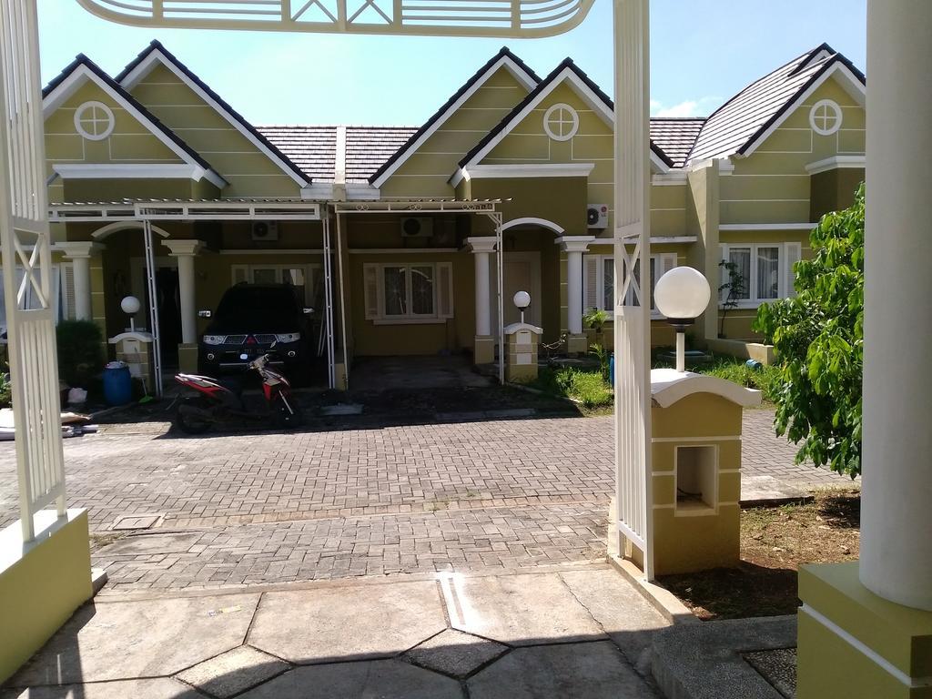 Jasmine Park Guest House 세마랑 외부 사진